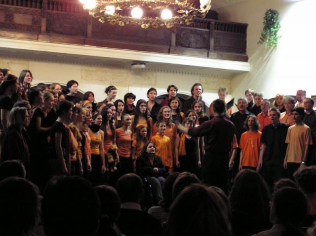 2007-04-12 Absolvenťák