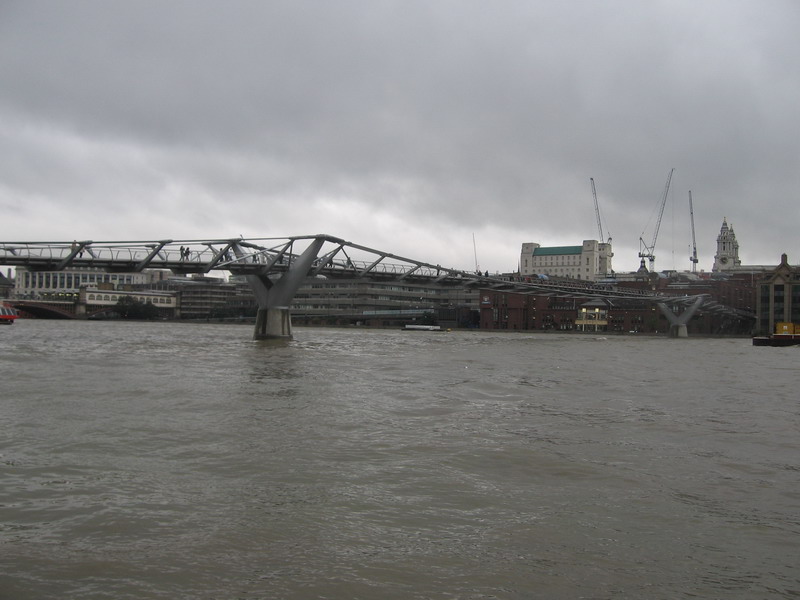 078. Millenium Bridge